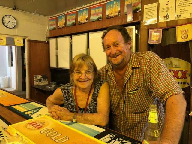 Chillagoe Cockatoo Hotel Motel Bagian luar foto